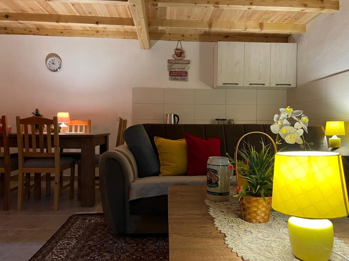 Laf Guest House Kolasin Bagian luar foto