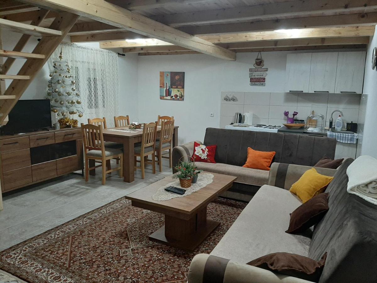 Laf Guest House Kolasin Bagian luar foto